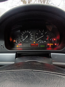 BMW E39 523i 2.5 R6 M52 125kW (9 foto / 15)