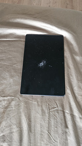 Планшет Samsung Galaxy Tab A7 (экран разбит) (2 фото из 3)