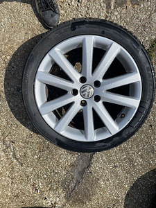 Veljed vw passat B6 (2 foto / 8)
