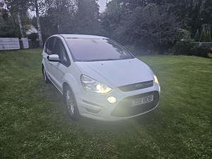 Ford S/max (7 фото из 9)