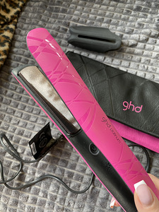 GHD PLATINUM ELECTRIC PINK STYLER + ТЕПЛОСТОЙКАЯ СУМКА (3 фото из 3)