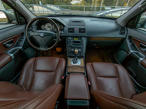 Volvo XC90 2.4 D5 120kW (5 foto / 12)