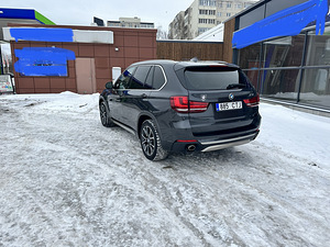 BMW X5 3.0 TDI 190KW (4 foto / 11)