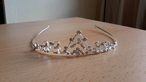 Pulmakleit + kingad + tiara (2 foto / 3)