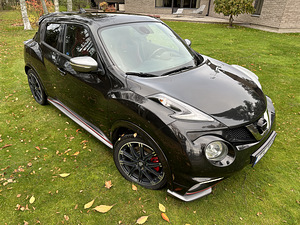 Nissan Juke NISMO RS 4x4 Automatic 2015 (4 foto / 15)