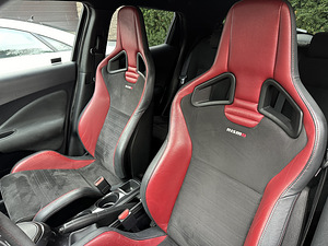 Nissan Juke NISMO RS 4x4 Automatic 2015 (7 foto / 15)