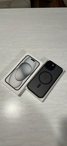iPhone 15, Black, 128GB (2 foto / 4)