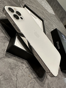 iPhone 12 Pro, 256 GB Silver (1 foto / 5)