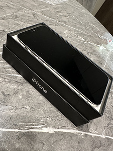 iPhone 12 Pro, 256 GB Silver (5 foto / 5)