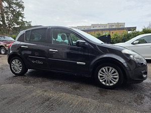 Продается Renault Clio дизель (5 фото из 8)