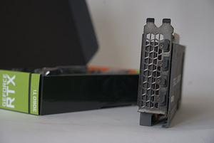GeForce RTX™ 3060 Ti EAGLE OC 8G (2 foto / 4)