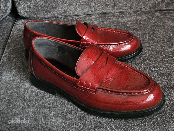 Tamaris kingad 38