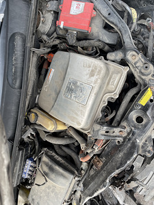 Toyota Prius (6 foto / 6)
