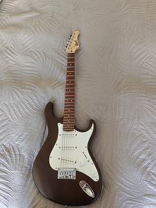 Elektrikitarr CORT G-100 (Indoneesia) (2 foto / 6)