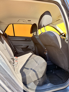 Škoda Fabia (10 foto / 14)
