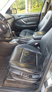 BMW X5 (8 foto / 10)
