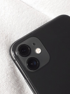 iPhone 11 64GB (3 foto / 6)