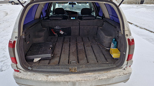 Opel Omega 2.5tds 96kW Manuaal (7 foto / 13)