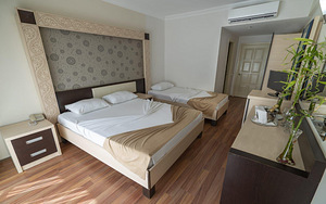 CLUB APERION BEACH HOTEL (10 foto / 10)