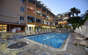 MUZ HOTEL (3 фото из 10)