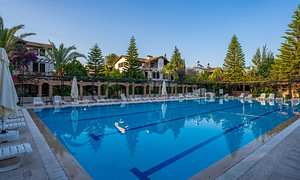 BELKON HOTEL (3 foto / 10)