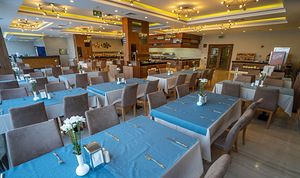 CAMPUSHILL HOTEL (8 foto / 10)