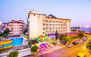 KLEOPATRA BEACH HOTEL (2 foto / 10)