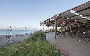 ASRIN BEACH HOTEL (8 фото из 10)