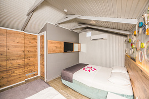 LEDA BEACH HOTEL (7 фото из 10)