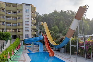 MIAROSA INCEKUM BEACH (5 foto / 10)