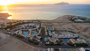 IVY CYRENE ISLAND AQUA PARK RESORT (3 foto / 10)