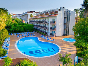 RIOS BEACH HOTEL (1 фото из 10)