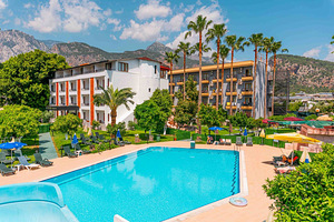 BELPOINT BEACH HOTEL (1 foto / 10)