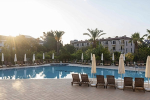 PINE HOUSE HOTEL (4 фото из 10)