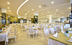 WATER SIDE RESORT & SPA (10 foto / 10)