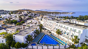 SHARK CLUB HOTEL (1 foto / 10)