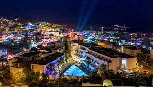 SHARK CLUB HOTEL (4 foto / 10)