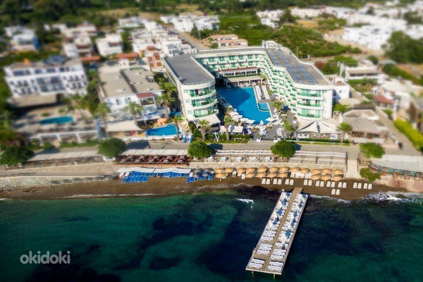 DRAGUT POINT SOUTH HOTEL