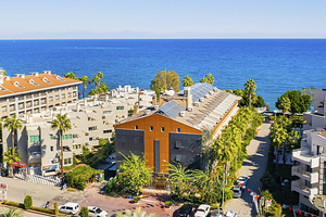 FAME BEACH HOTEL (2 foto / 10)