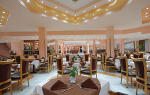 BLEND CLUB AQUA RESORT (8 foto / 10)