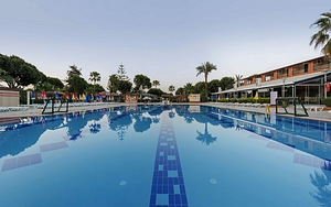 CLUB TURTAS BEACH (2 foto / 10)