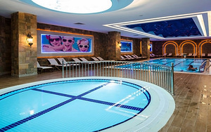 THE LUMOS DELUXE RESORT HOTEL & SPA (7 foto / 10)