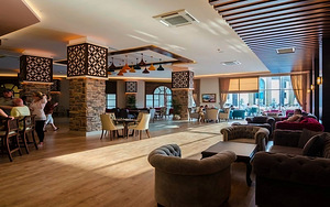 THE LUMOS DELUXE RESORT HOTEL & SPA (8 foto / 10)