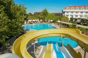 GRAND MIRAMOR HOTEL (5 foto / 10)