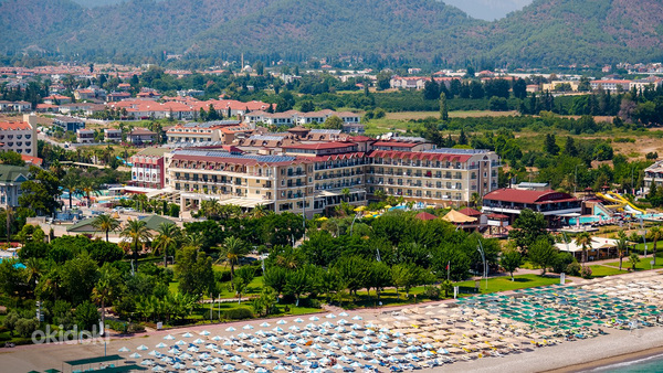 LOCEANICA BEACH RESORT HOTEL