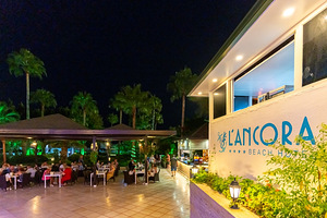 LANCORA BEACH HOTEL (10 foto / 10)