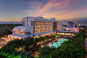 TELATIYE RESORT HOTEL (3 foto / 10)