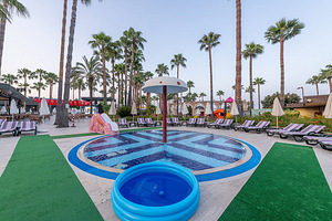 MERYAN HOTEL (10 фото из 10)