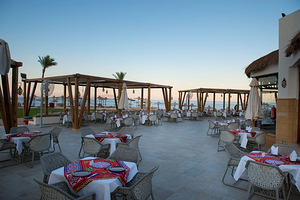AMPHORAS BEACH HOTEL (7 foto / 10)