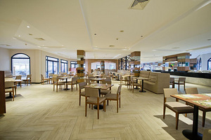 AMPHORAS BEACH HOTEL (10 foto / 10)
